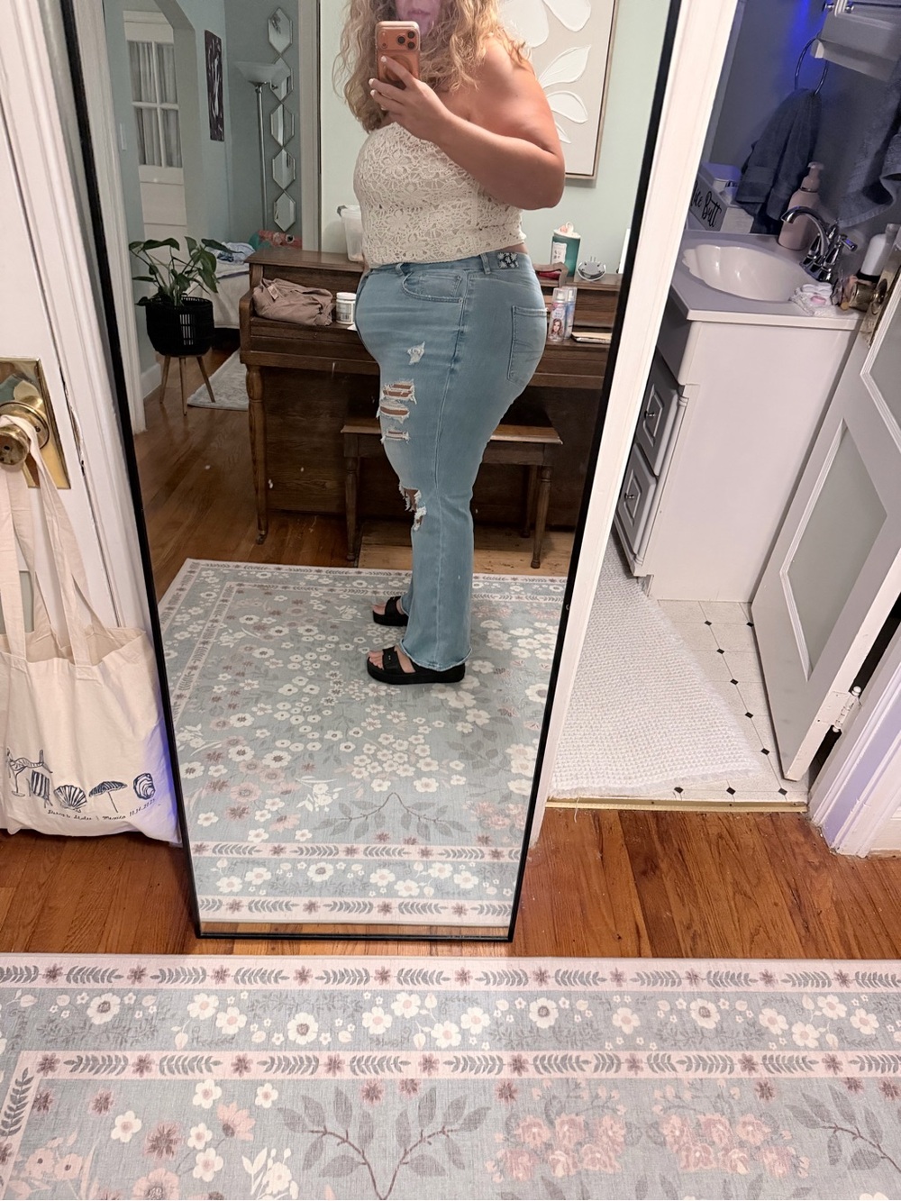 American Eagle Outfitters Light Blue Distressed Wide-Leg Jeans - Picture 2 of 3